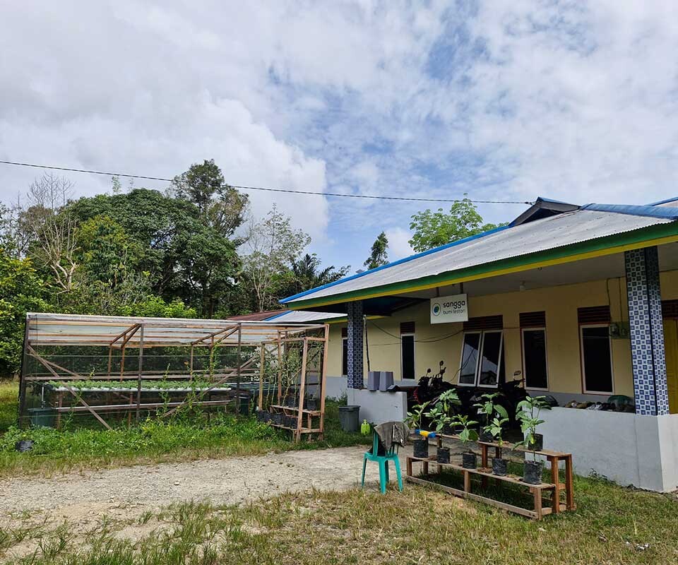 Hydroponic demonstration plot in front of the Bentarum Education Centre