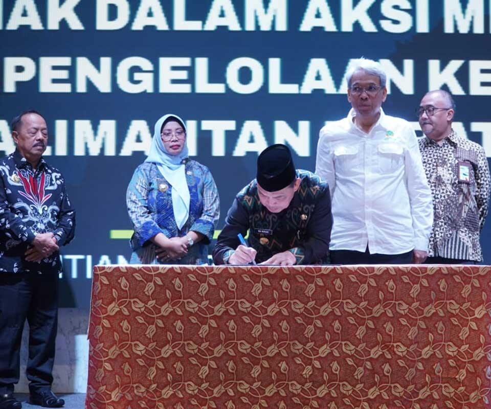 Gubernur Kalimantan Barat menandatangani surat rekomendasi pengusulan Cagar Biosfer Mata Pandawa